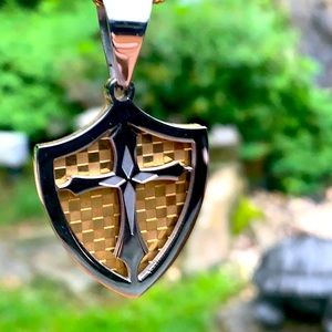 New Two Tone Stainless Steel and Cross, w/ 20” ch